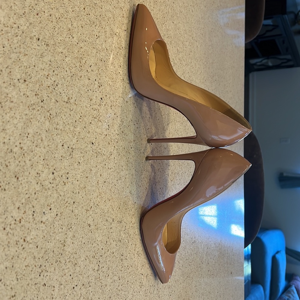 Pigalle Follies Pointed Toe Pump - Picture 4 of 7